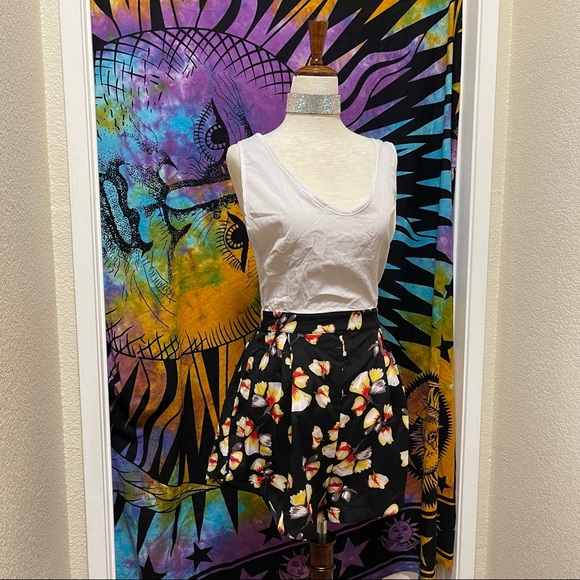 🌈 Lovely getaway flower picnic romper - Picture 4 of 12